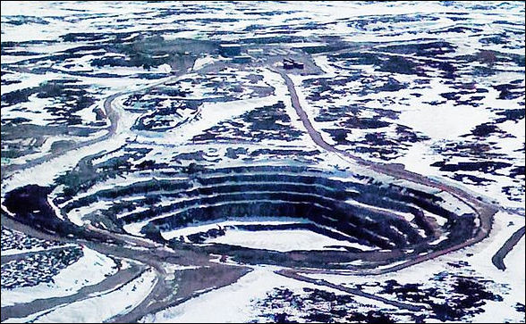 20120530-Diamond minesJericho_Diamond_Mine_pit_Nunavut_Canada.jpg